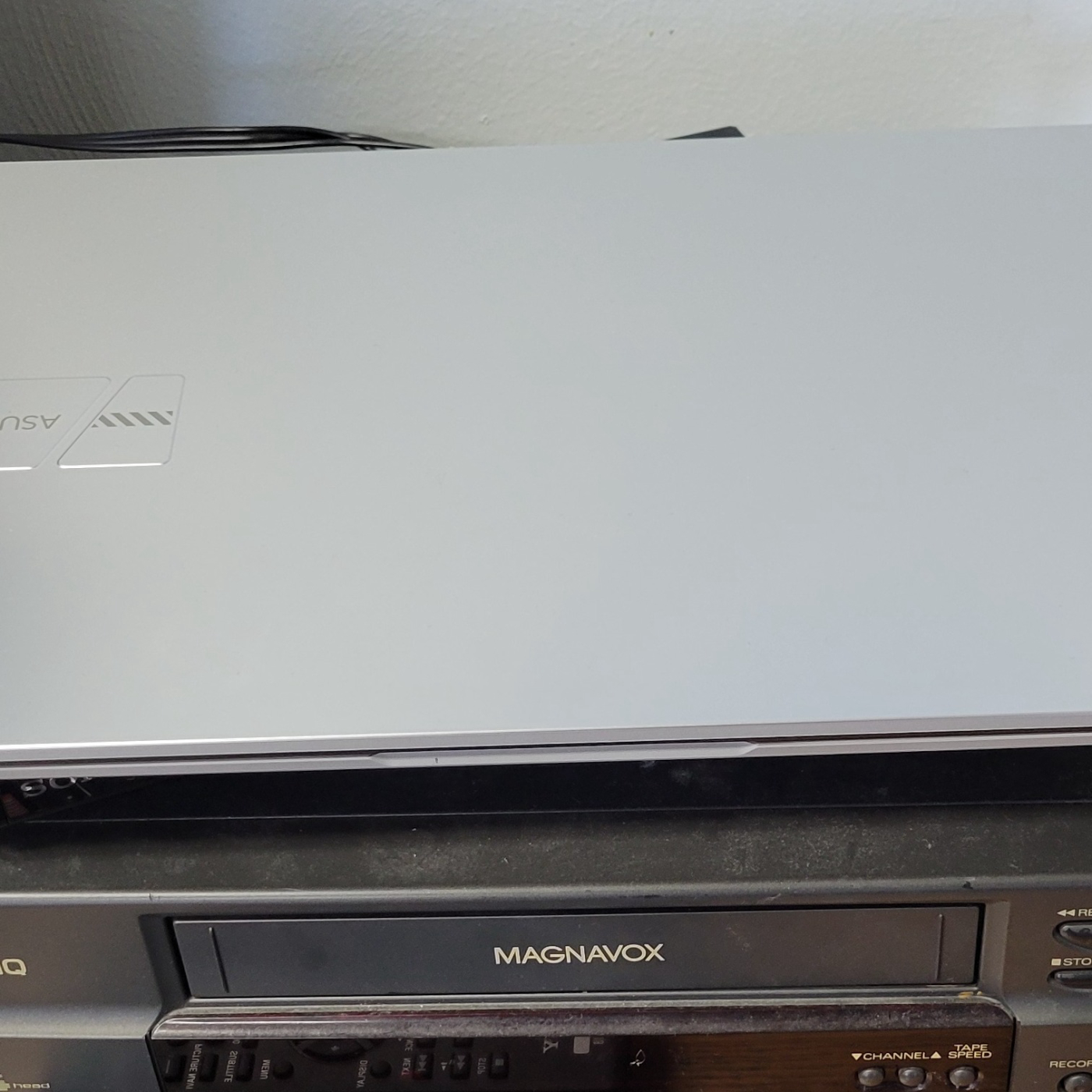 Wired To The Max image